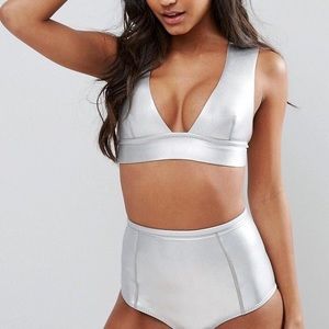 🌺Billabong🌺 Silver Neoprene Swim Set